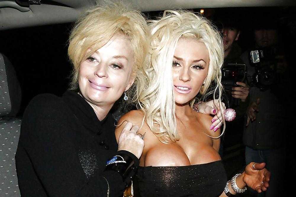 25P Courtney Stodden 1 - Plastic Barbie Bimbo