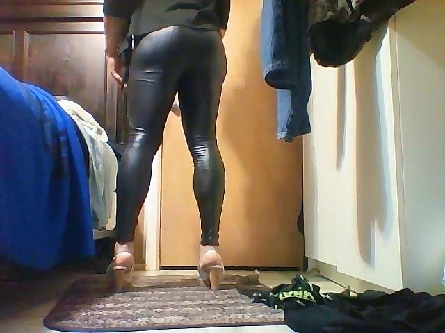 25P Bimbo sissy slut lexi