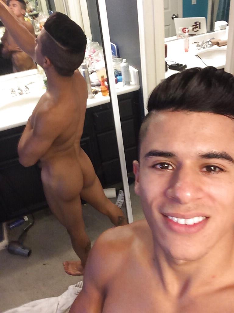 25P Hot Arabian Males