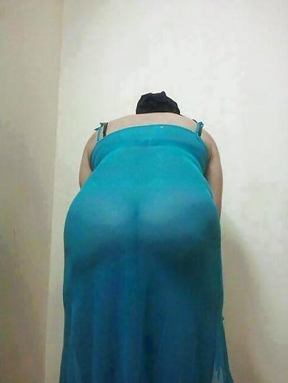 15P Arabian big ass