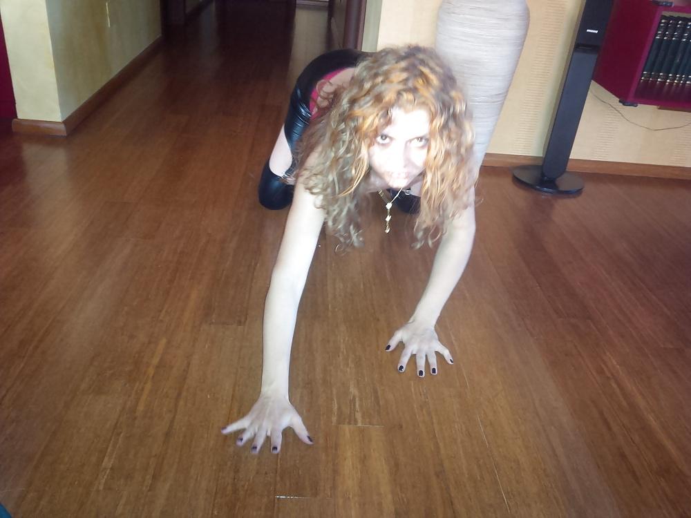 25P Amateur Stripper Private Show!