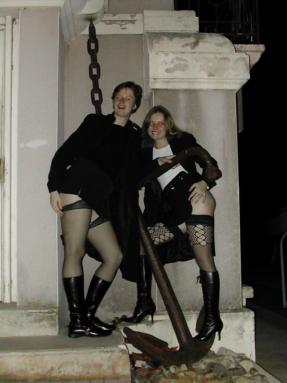 25P PublicNudity 2