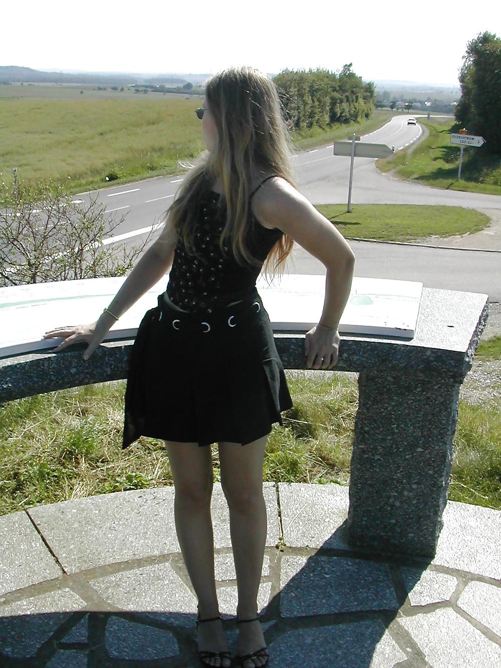25P PublicNudity 1