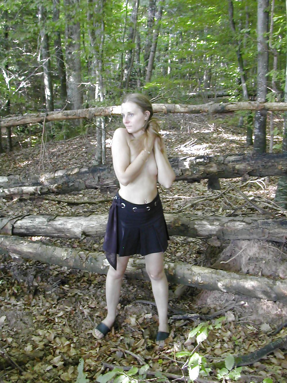 25P PublicNudity 1