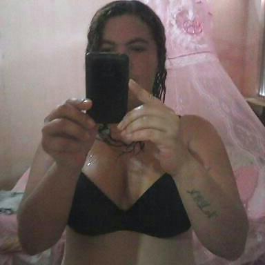 25P Busty Thick FB Friends