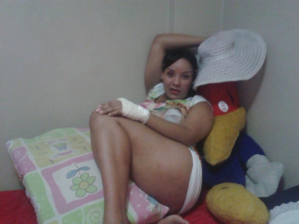 25P Busty Thick FB Friends
