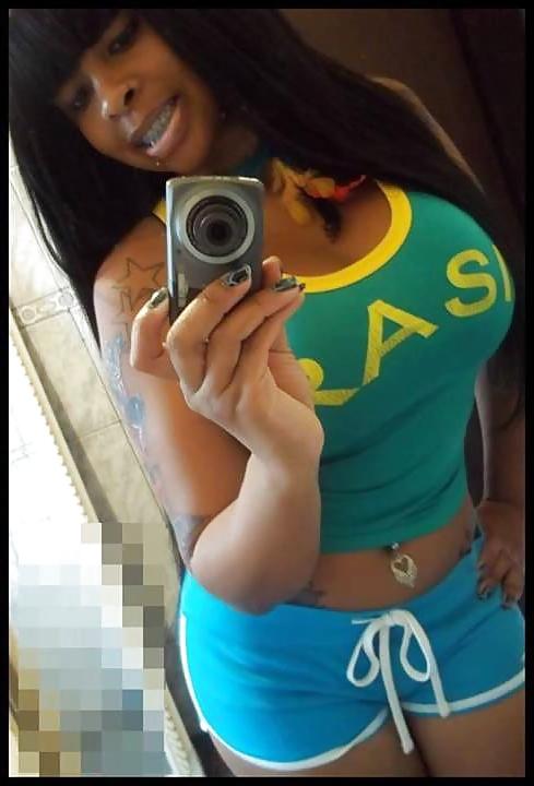 25P Busty Thick FB Friends 2