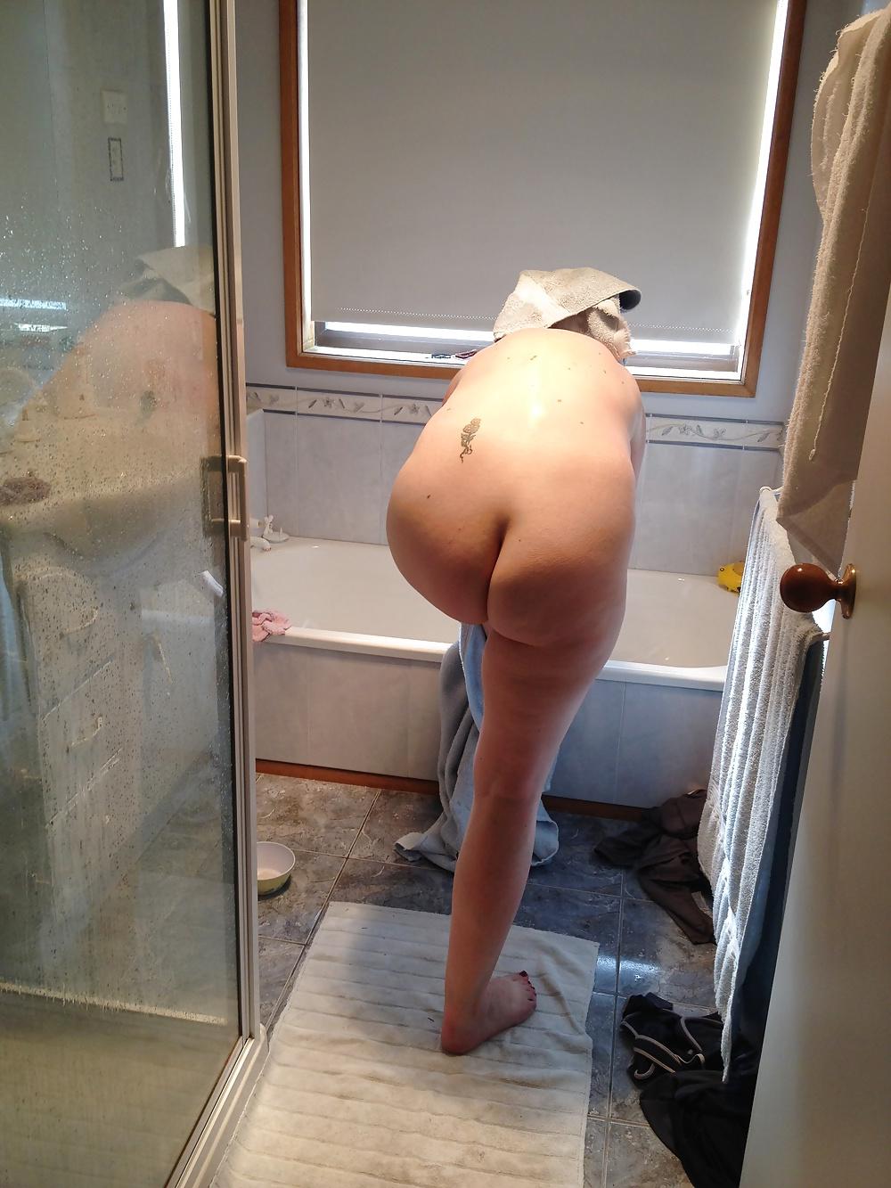 18P Caught my wife in the Bathroom