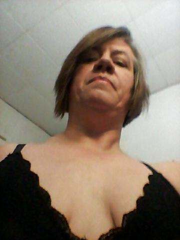 10P My new freak (chick from the videos)