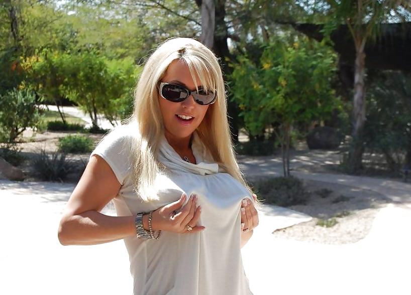 25P Nipple Play Chapter 2