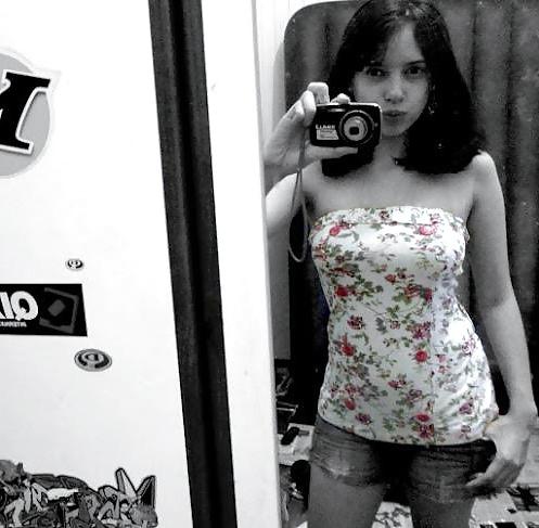 25P Hot Brazilian Young Girl
