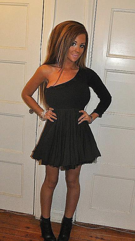 17P Kissie bimbo blonde 