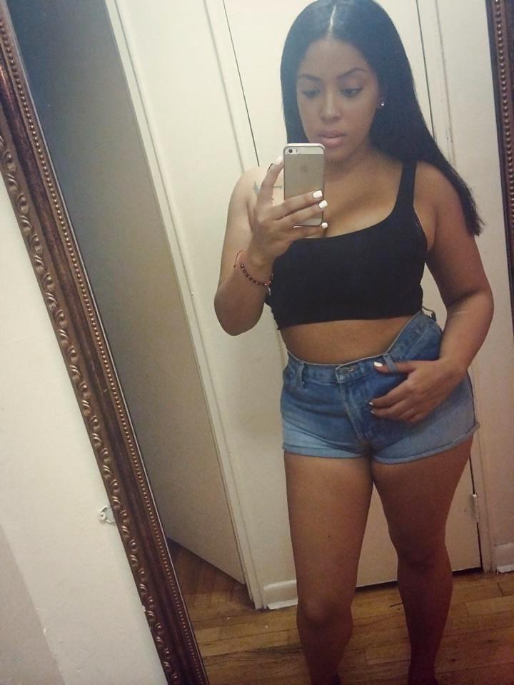 25P Thicky Thick 6-Amateur Mixed Girl