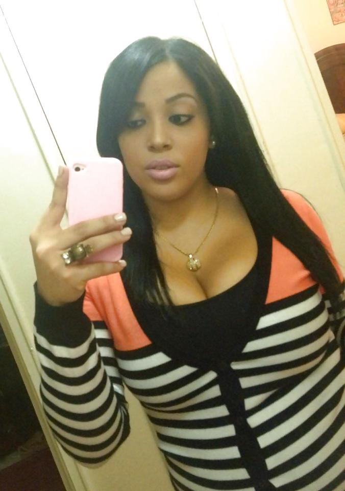 25P Thicky Thick 6-Amateur Mixed Girl