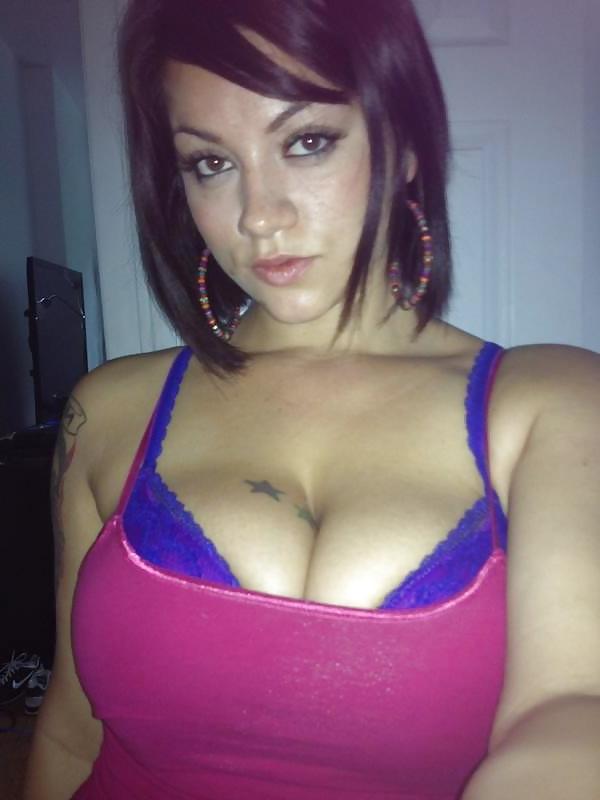 23P Busty Latina Loves Showing Off Her Tits 