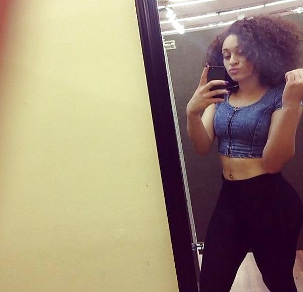 25P Thick Sexy Mixed Chic With A Curvy Body