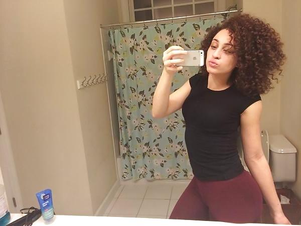 25P Thick Sexy Mixed Chic With A Curvy Body
