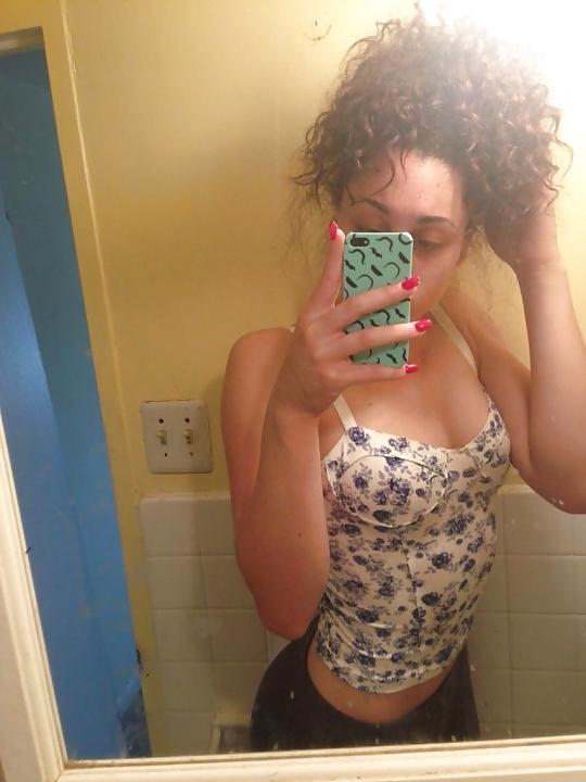 25P Thick Sexy Mixed Chic With A Curvy Body