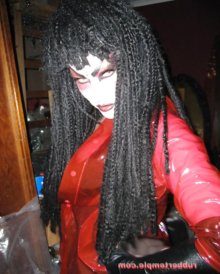 13P Shemale Mistress Sabrina Blaze 2