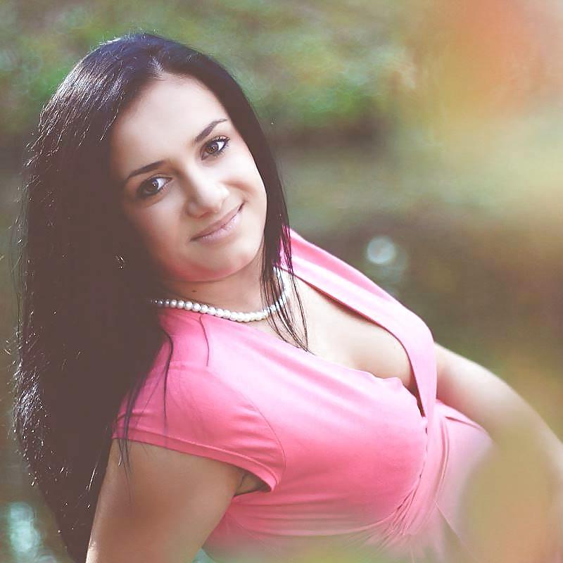 25P Black-Haired Goddesses (vol 14)