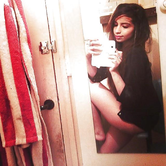25P Arabian  Goddess With A Booty #2