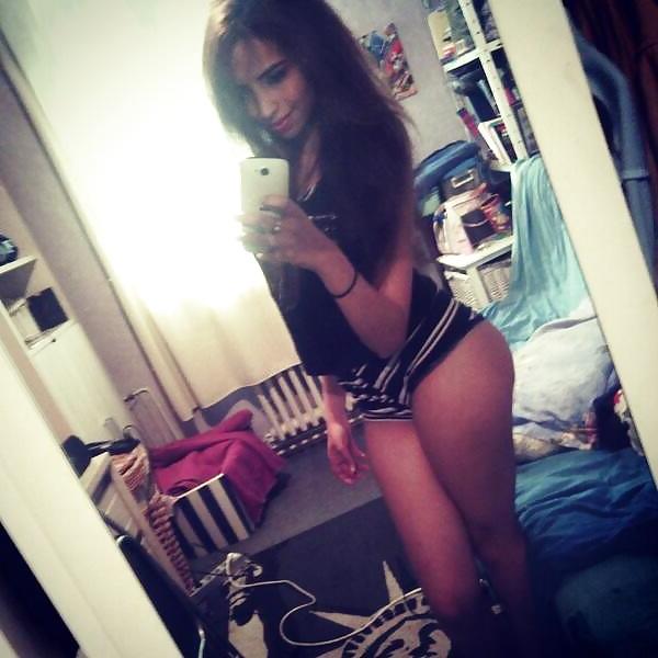 25P Arabian Goddess With A Booty #1