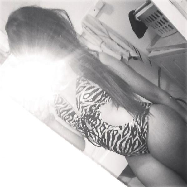 25P Arabian Goddess With A Booty #1