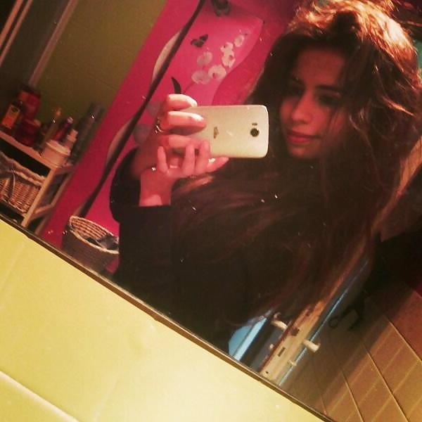 25P Arabian Goddess With A Booty #1