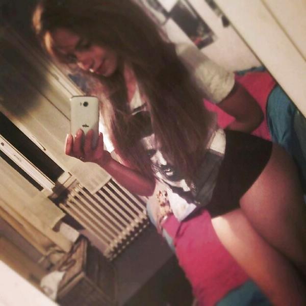 25P Arabian Goddess With A Booty #1