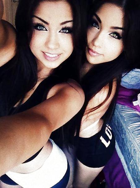 25P Black-Haired Goddesses (vol 10)