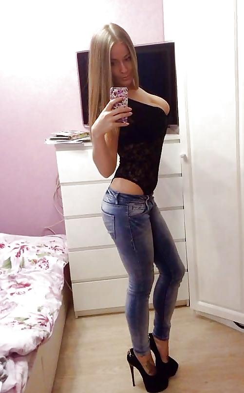 25P Hot little teens in skin tight jeans