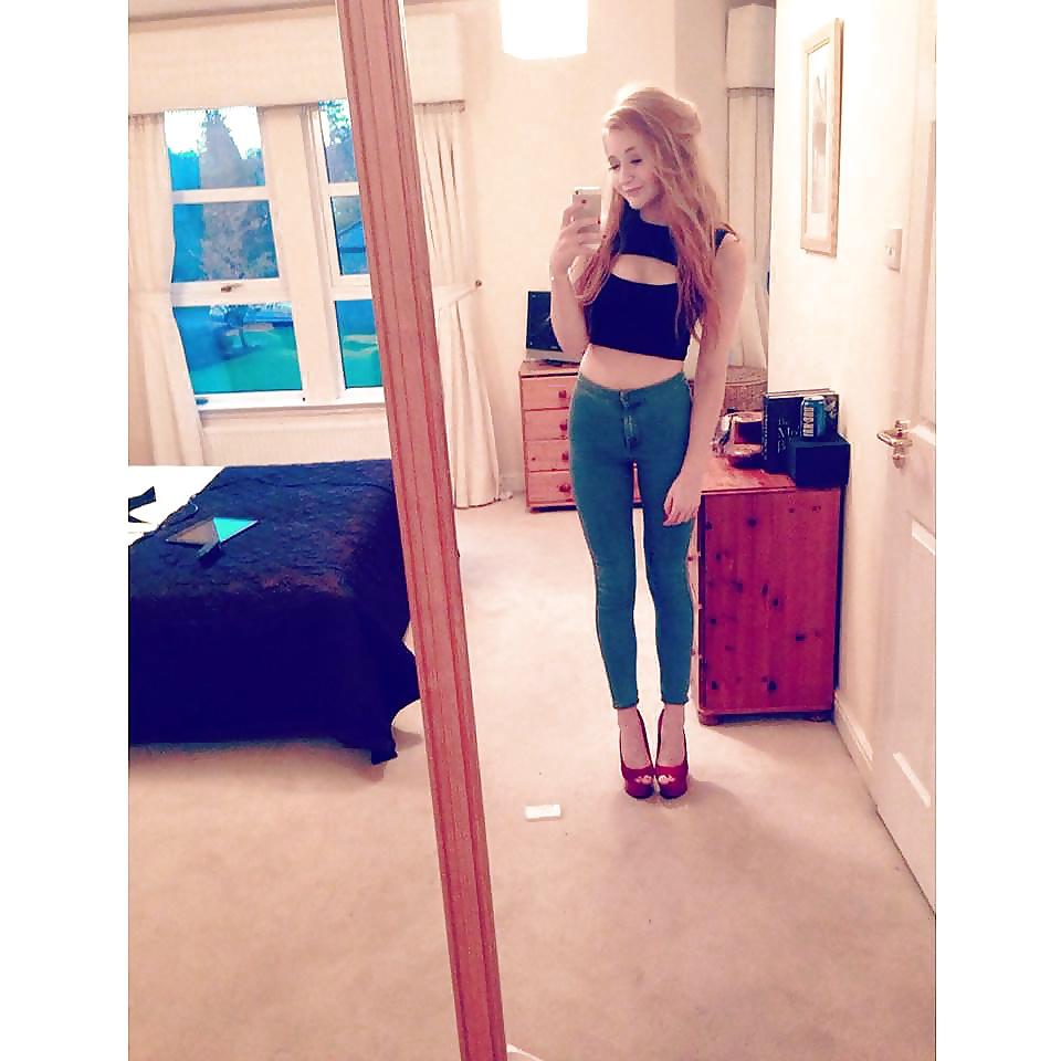 25P Hot little teens in skin tight jeans