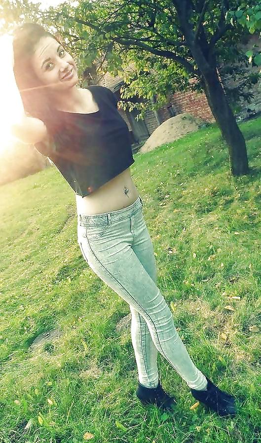 25P Hot little teens in skin tight jeans