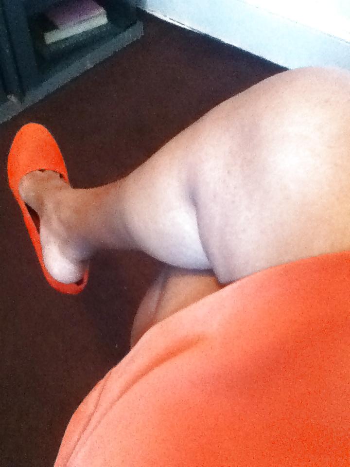 25P Shonda Wants YOU to cum for Her Thick Legs