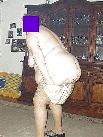 24P Big fat granny omas I would love to date