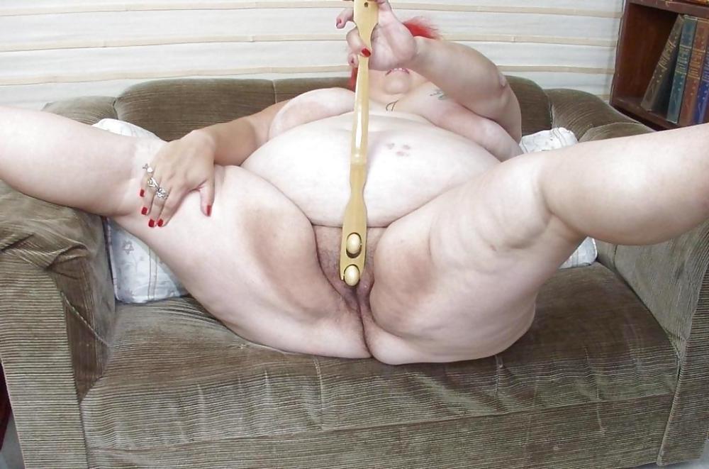 24P Big fat granny omas I would love to date