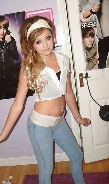 25P Horny girls in jeans CXX