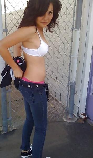 25P Horny girls in jeans CXX