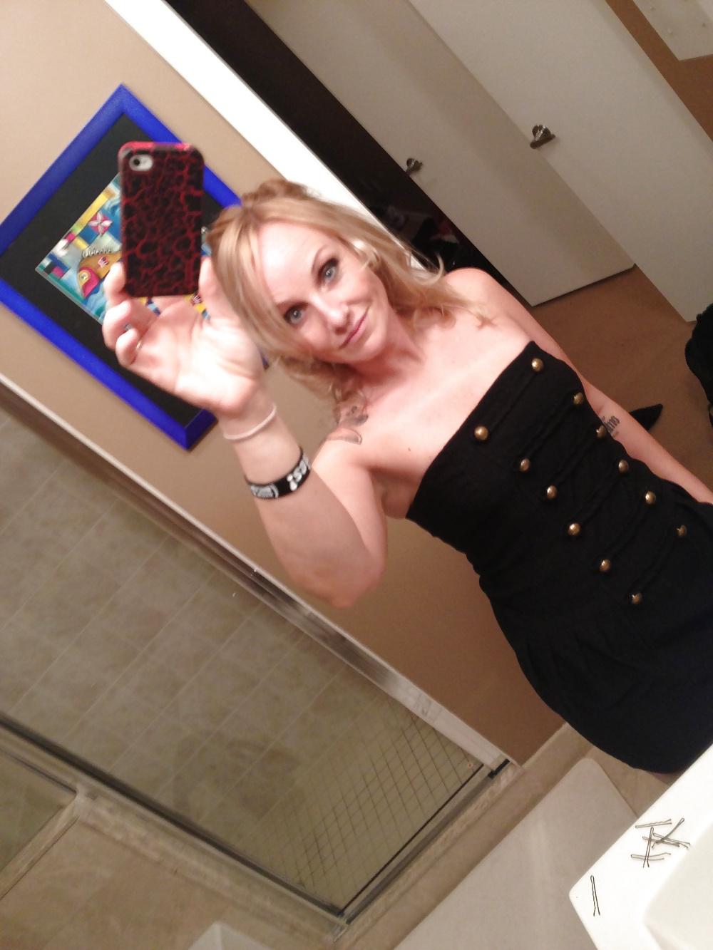 10P My Bathroom Selfies