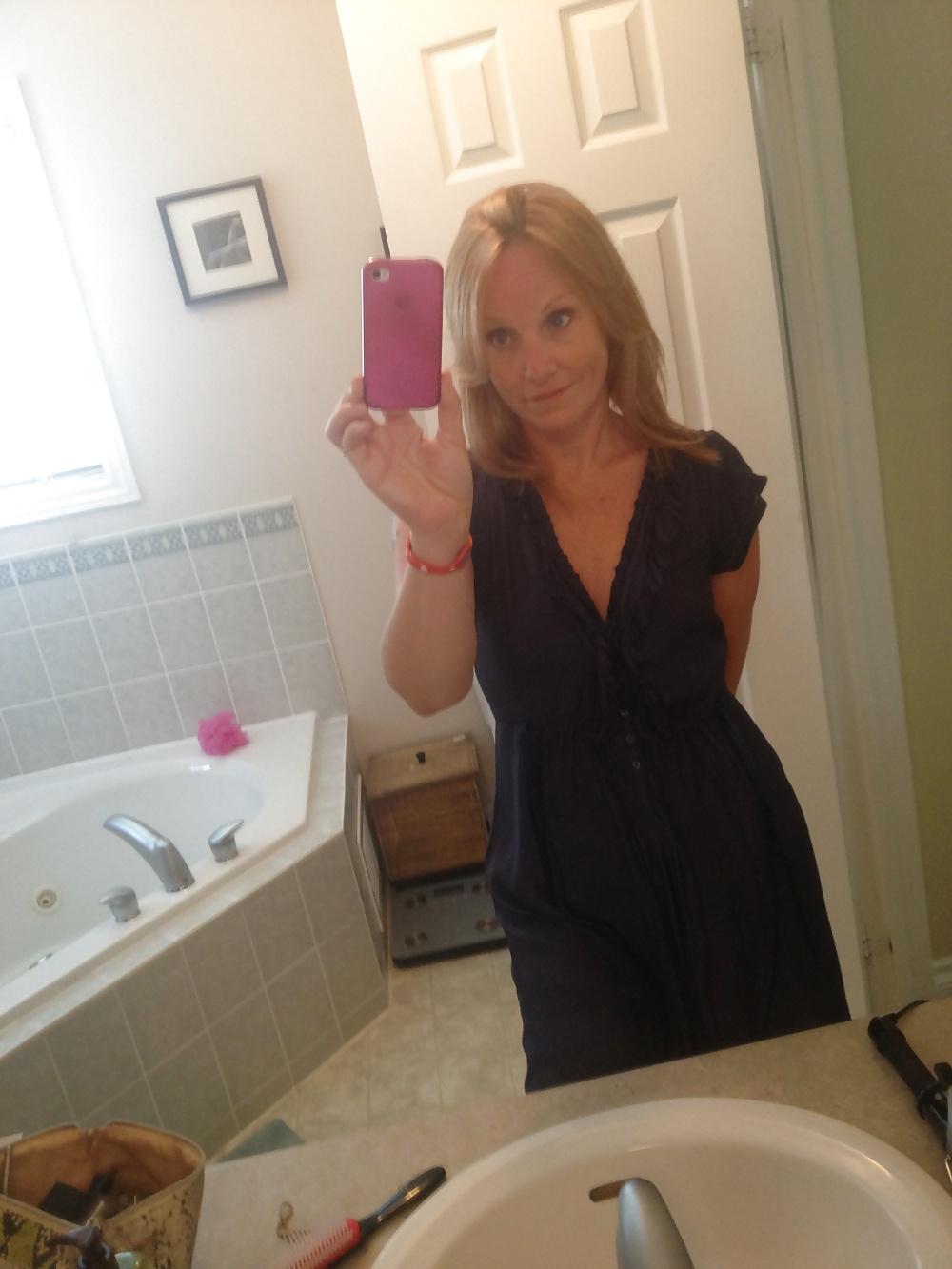 10P My Bathroom Selfies