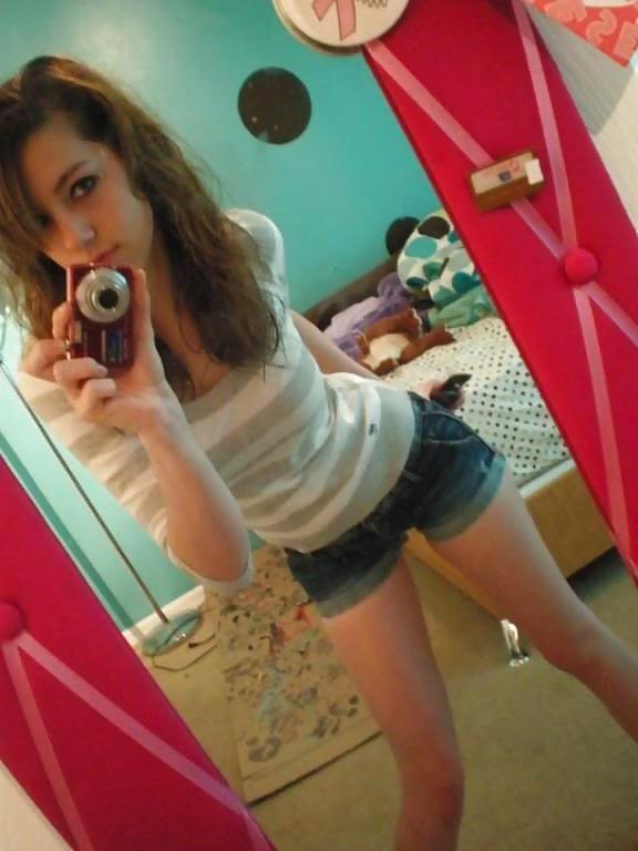 25P Horny girls in jeans CXXI
