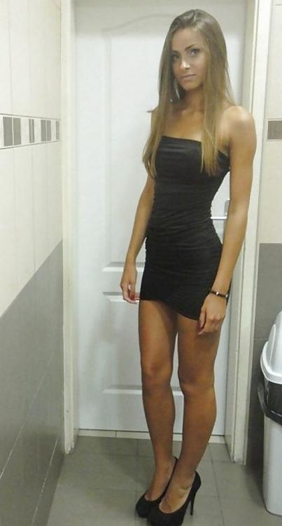 22P Hot BIMBO clothed 