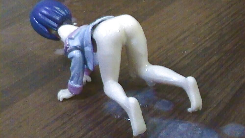 10P Cum on anime figure