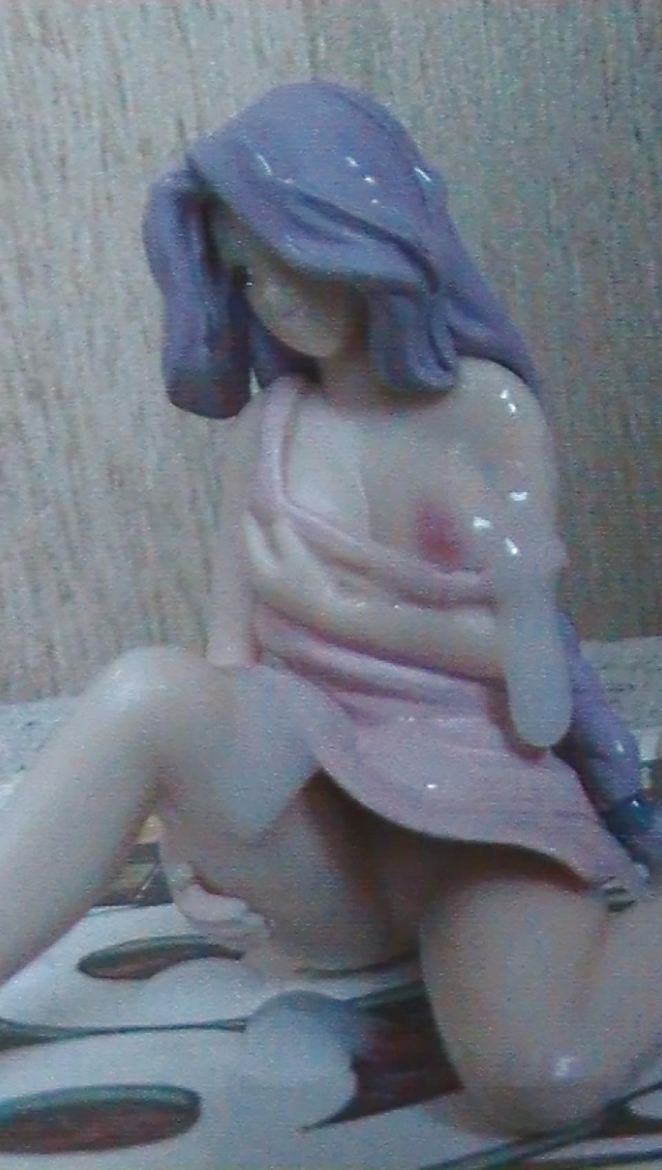 10P Cum on anime figure