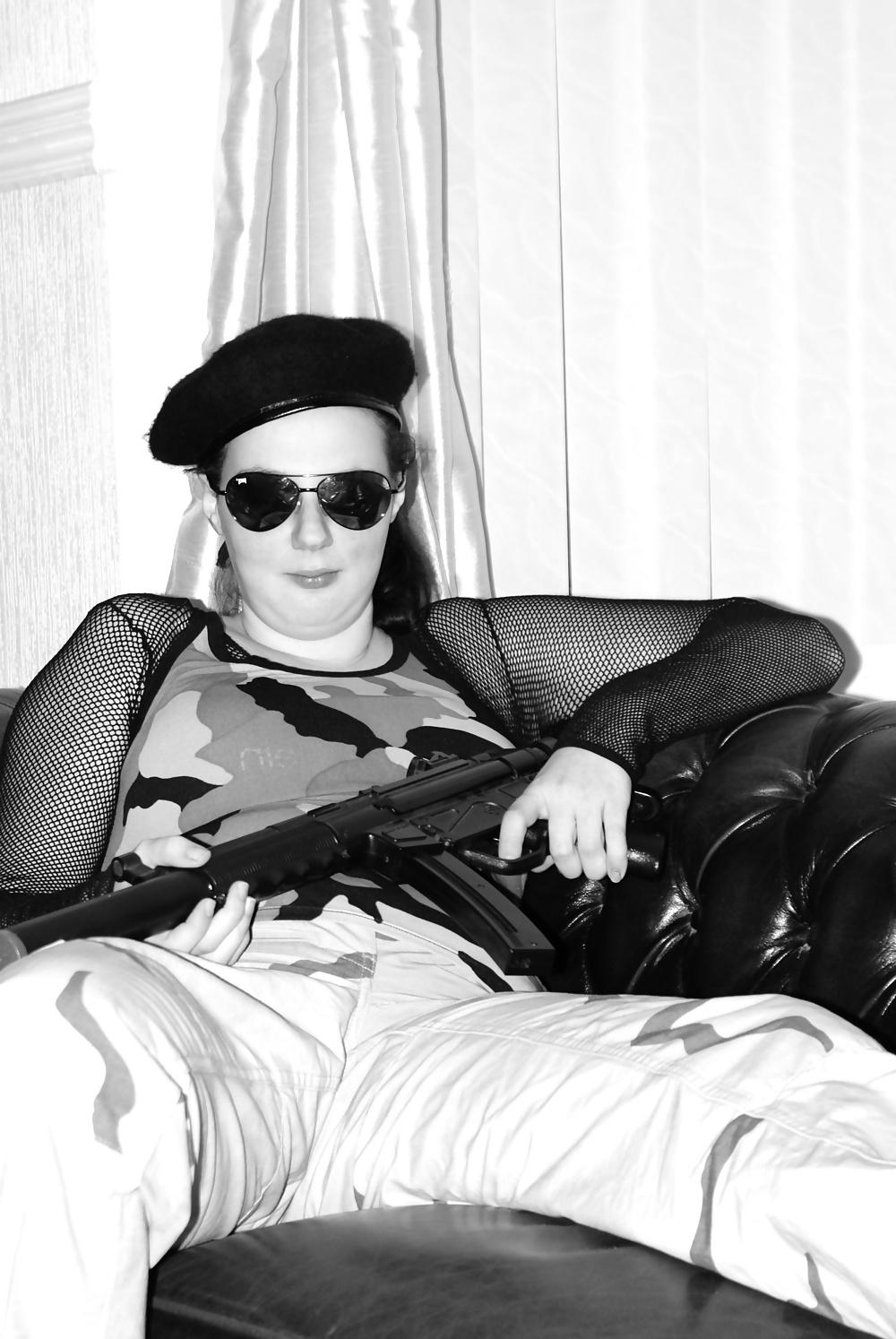 23P Army mistress
