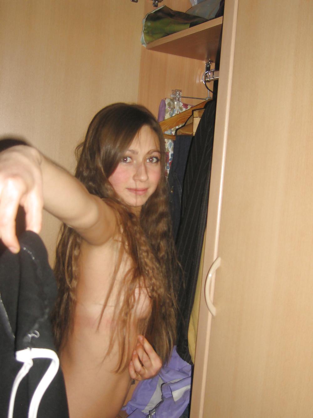 25P Long-Haired Cutie