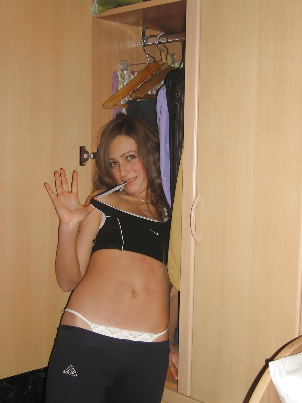 25P Long-Haired Cutie