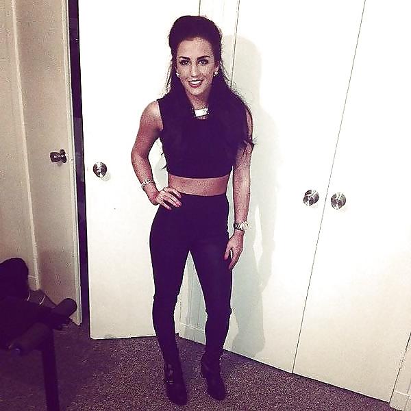 25P Sluts in tight pants! 17