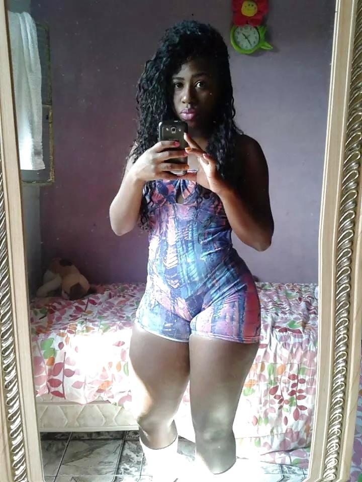 25P Sexy thick girls 