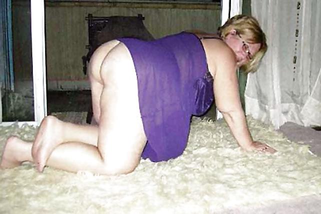 12P Hot fat granny